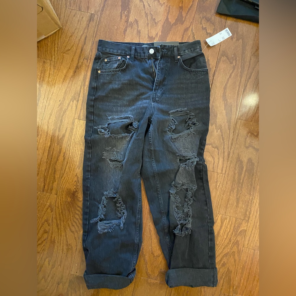 Black Ripped Jeans